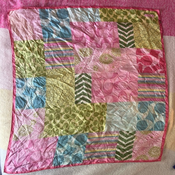 Vintage Coach Patchwork Scarve - Picture 4 of 15